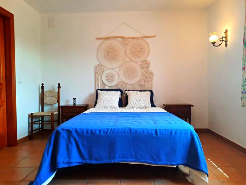 Double bedroom in blue and white