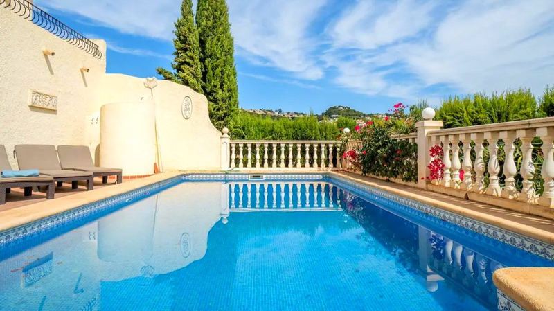 Long view down the swimming pool